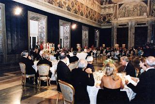 Pranzo in onore delle LL.MM. il Re e la Regina di Spagna