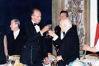 Pranzo in onore delle LL.MM. il Re e la Regina di Spagna