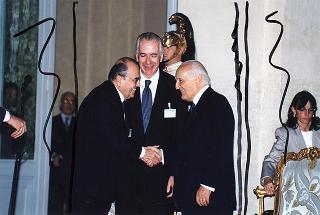 Avv. Domingo Sugranyes e on. ing. Francesco Merloni, rispettivamente presidenti internazionale e nazionale dell'Unione cristiana imprenditori dirigenti, con i partecipanti al 20° Congresso mondiale dell'UCID