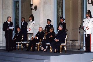 Avv. Domingo Sugranyes e on. ing. Francesco Merloni, rispettivamente presidenti internazionale e nazionale dell'Unione cristiana imprenditori dirigenti, con i partecipanti al 20° Congresso mondiale dell'UCID