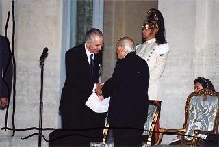 Avv. Domingo Sugranyes e on. ing. Francesco Merloni, rispettivamente presidenti internazionale e nazionale dell'Unione cristiana imprenditori dirigenti, con i partecipanti al 20° Congresso mondiale dell'UCID