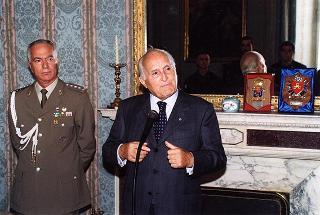 Rappresentanza della guardia d'onore al Palazzo del Quirinale del 66° Reggimento Fanteria "Trieste" della Brigata "Friuli", in rientro dalla missione in Bosnia
