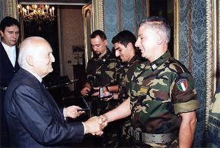 Rappresentanza della guardia d'onore al Palazzo del Quirinale del 66° Reggimento Fanteria "Trieste" della Brigata "Friuli", in rientro dalla missione in Bosnia