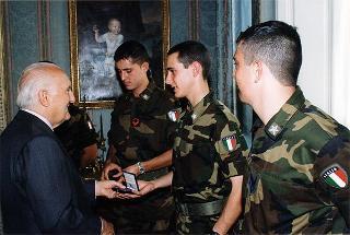 Rappresentanza della guardia d'onore al Palazzo del Quirinale del 66° Reggimento Fanteria "Trieste" della Brigata "Friuli", in rientro dalla missione in Bosnia