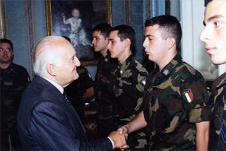 Rappresentanza della guardia d'onore al Palazzo del Quirinale del 66° Reggimento Fanteria "Trieste" della Brigata "Friuli", in rientro dalla missione in Bosnia