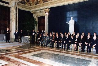 Cerimonia di consegna delle insegne di Cavaliere dell'Ordine &quot;Al Merito del Lavoro&quot; ai cavalieri del Lavoro nominati il 2 giugno 1998
