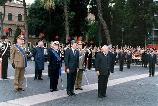 Roma, Altare della Patria: deposizione di una corona d'alloro, da parte del Presidente della Repubblica, in occasione della Giornata dell'Unità Nazionale e delle Forze Armate