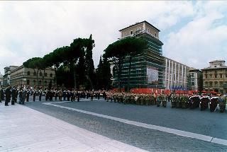 Roma, Altare della Patria: deposizione di una corona d'alloro, da parte del Presidente della Repubblica, in occasione della Giornata dell'Unità Nazionale e delle Forze Armate