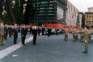 Roma, Altare della Patria: deposizione di una corona d'alloro, da parte del Presidente della Repubblica, in occasione della Giornata dell'Unità Nazionale e delle Forze Armate