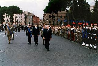 Roma, Altare della Patria: deposizione di una corona d'alloro, da parte del Presidente della Repubblica, in occasione della Giornata dell'Unità Nazionale e delle Forze Armate