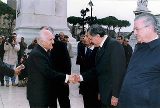 Roma, Altare della Patria: deposizione di una corona d'alloro, da parte del Presidente della Repubblica, in occasione della Giornata dell'Unità Nazionale e delle Forze Armate
