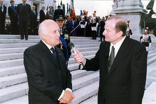Roma, Altare della Patria: deposizione di una corona d'alloro, da parte del Presidente della Repubblica, in occasione della Giornata dell'Unità Nazionale e delle Forze Armate