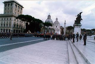 Roma, Altare della Patria: deposizione di una corona d'alloro, da parte del Presidente della Repubblica, in occasione della Giornata dell'Unità Nazionale e delle Forze Armate