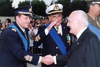Bari: intervento del Presidente della Repubblica per la deposizione di una corona d'alloro al Sacrario dei Caduti d'Oltremare, in occasione della Giornata dell'Unità Nazionale e delle Forze Armate