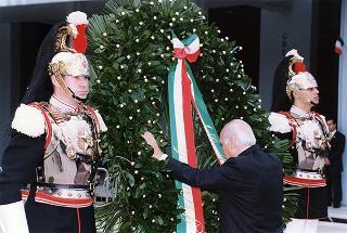 Bari: intervento del Presidente della Repubblica per la deposizione di una corona d'alloro al Sacrario dei Caduti d'Oltremare, in occasione della Giornata dell'Unità Nazionale e delle Forze Armate