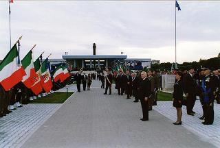 Bari: intervento del Presidente della Repubblica per la deposizione di una corona d'alloro al Sacrario dei Caduti d'Oltremare, in occasione della Giornata dell'Unità Nazionale e delle Forze Armate