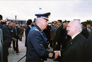 Bari: intervento del Presidente della Repubblica per la deposizione di una corona d'alloro al Sacrario dei Caduti d'Oltremare, in occasione della Giornata dell'Unità Nazionale e delle Forze Armate