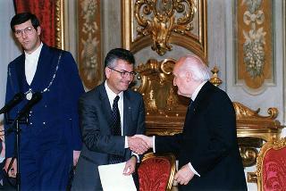 Prof. Marcello Panettoni, presidente dell'Unione delle Province d'Italia, con i vertici del sodalizio, in occasione del 90° anniversario di costituzione dell'UPI