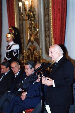 Prof. Marcello Panettoni, presidente dell'Unione delle Province d'Italia, con i vertici del sodalizio, in occasione del 90° anniversario di costituzione dell'UPI