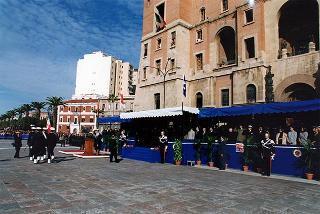 Taranto: intervento del Presidente della Repubblica per il Cinquantenario della Scuola Sottufficiali della Marina Militare di Taranto e giuramento solenne degli Allievi del I "Corso Normale Marescialli"