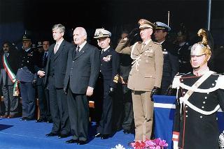 Taranto: intervento del Presidente della Repubblica per il Cinquantenario della Scuola Sottufficiali della Marina Militare di Taranto e giuramento solenne degli Allievi del I "Corso Normale Marescialli"