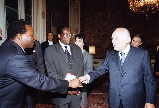 Robert Gabriel Mugabe, Presidente della Repubblica dello Zimbabwe
