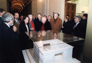 Roma, Complesso Monumentale del San Michele: visita del Presidente della Repubblica alla Mostra "Arte in cattedra. Ricerca e didattica a Roma 1967-1997", per il trentennale dell'Istituto statale d'arte di Roma 2