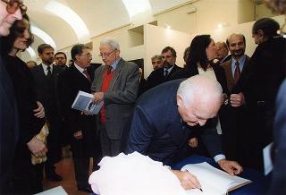 Roma, Complesso Monumentale del San Michele: visita del Presidente della Repubblica alla Mostra "Arte in cattedra. Ricerca e didattica a Roma 1967-1997", per il trentennale dell'Istituto statale d'arte di Roma 2
