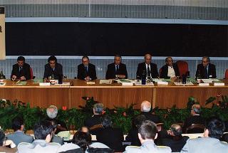 Intervento del Presidente della Repubblica alla Giornata di studio su "Conoscenza e Sviluppo: quale ruolo dell'Università sul Territorio", promosso dal CEIS - Centro Interdipartimentale di Studi Internazionali sull'Economia e lo Sviluppo dell'Università degli Studi di Roma "Tor Vergata". Roma, Università di "Tor Vergata"