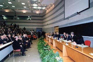 Intervento del Presidente della Repubblica alla Giornata di studio su "Conoscenza e Sviluppo: quale ruolo dell'Università sul Territorio", promosso dal CEIS - Centro Interdipartimentale di Studi Internazionali sull'Economia e lo Sviluppo dell'Università degli Studi di Roma "Tor Vergata". Roma, Università di "Tor Vergata"