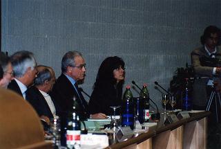Intervento del Presidente della Repubblica alla Giornata di studio su "Conoscenza e Sviluppo: quale ruolo dell'Università sul Territorio", promosso dal CEIS - Centro Interdipartimentale di Studi Internazionali sull'Economia e lo Sviluppo dell'Università degli Studi di Roma "Tor Vergata". Roma, Università di "Tor Vergata"