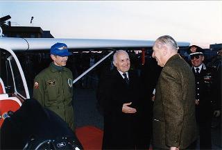 Monterotondo: intervento del Presidente della Repubblica alla presentazione del velivolo 450T della Ditta costruzioni aeronavali Arrow