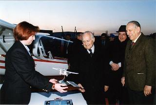 Monterotondo: intervento del Presidente della Repubblica alla presentazione del velivolo 450T della Ditta costruzioni aeronavali Arrow