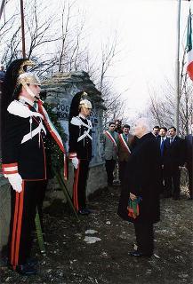 Megolo di Pieve Vergonte: intervento del Presidente della Repubblica per la deposizione di una corona d'alloro sulla stele eretta in memoria dei Caduti della Battaglia di Megolo