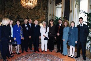 Nemer Hammad, delegato generale palestinese in Italia, con i familiari