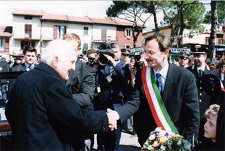 Quarrata (Pistoia): intervento del Presidente della Repubblica alla cerimonia d'inaugurazione del restaurato Monumento dedicato alle vittime di tutte le guerre