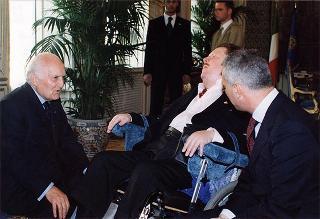 Il Presidente della Repubblica Oscar Luigi Scalfaro incontra Ambrogio Fogar