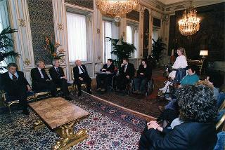 Giovanni Pellis, rappresentante legale di ENIL Italia, con una delegazione del sodalizio