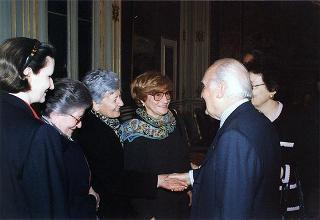 Anna Maria Ranfi, con alcuni parenti e amici