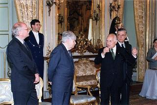 Consegna del Premio "Presidente della Repubblica 1999" dell'Accademia Nazionale di San Luca all'arch. Alessandro Anselmi e presentazione del volume Premio Presidente della Repubblica. Mezzo secolo di Arti