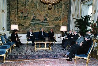 Federico Motta, amministratore delegato della "Federico Motta Editore", ed i direttori della Storia generale della letteratura italiana, per presentare l'opera