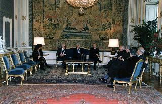 Federico Motta, amministratore delegato della "Federico Motta Editore", ed i direttori della Storia generale della letteratura italiana, per presentare l'opera