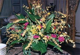 Addobbo floreale in occasione del ricevimento offerto dalla signorina Marianna, Sala degli specchi