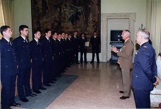 Incontro del Consigliere militare con una delegazione di ufficiali ed allievi dell'Accademia Aeronautica di Pozzuoli, in servizio di guardia d'onore al Palazzo del Quirinale