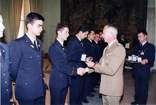 Incontro del Consigliere militare con una delegazione di ufficiali ed allievi dell'Accademia Aeronautica di Pozzuoli, in servizio di guardia d'onore al Palazzo del Quirinale