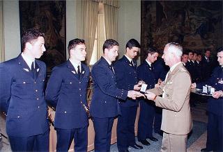 Incontro del Consigliere militare con una delegazione di ufficiali ed allievi dell'Accademia Aeronautica di Pozzuoli, in servizio di guardia d'onore al Palazzo del Quirinale