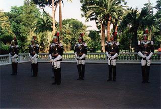 Corazzieri nei giardini