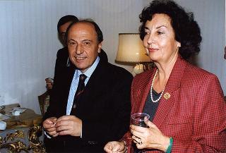 Saluto di commiato del Consigliere per la stampa e l'informazione dott. Gaetano Scelba al sig. Vinicio Degni