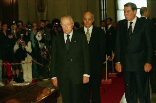 Intervento del Presidente della Repubblica ai funerali di Stato del Senatore a vita Leo Valiani, Milano