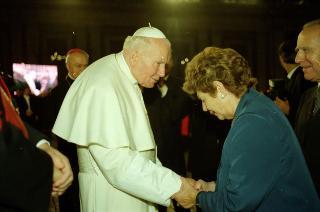 Intervento del Presidente della Repubblica alla cerimonia di Benedizione della facciata della Basilica di San Pietro in Vaticano presieduta da Sua Santità Giovanni Paolo II